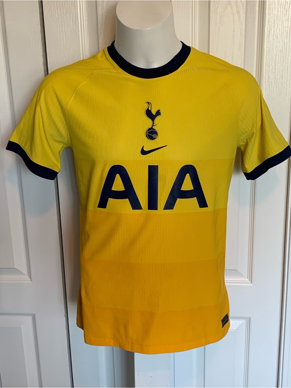 Nike Tottenham Hotspur 2020-21 third jersey